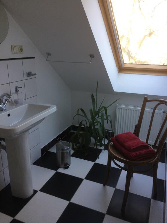 Adalbert Haz Budapest Exteriör bild